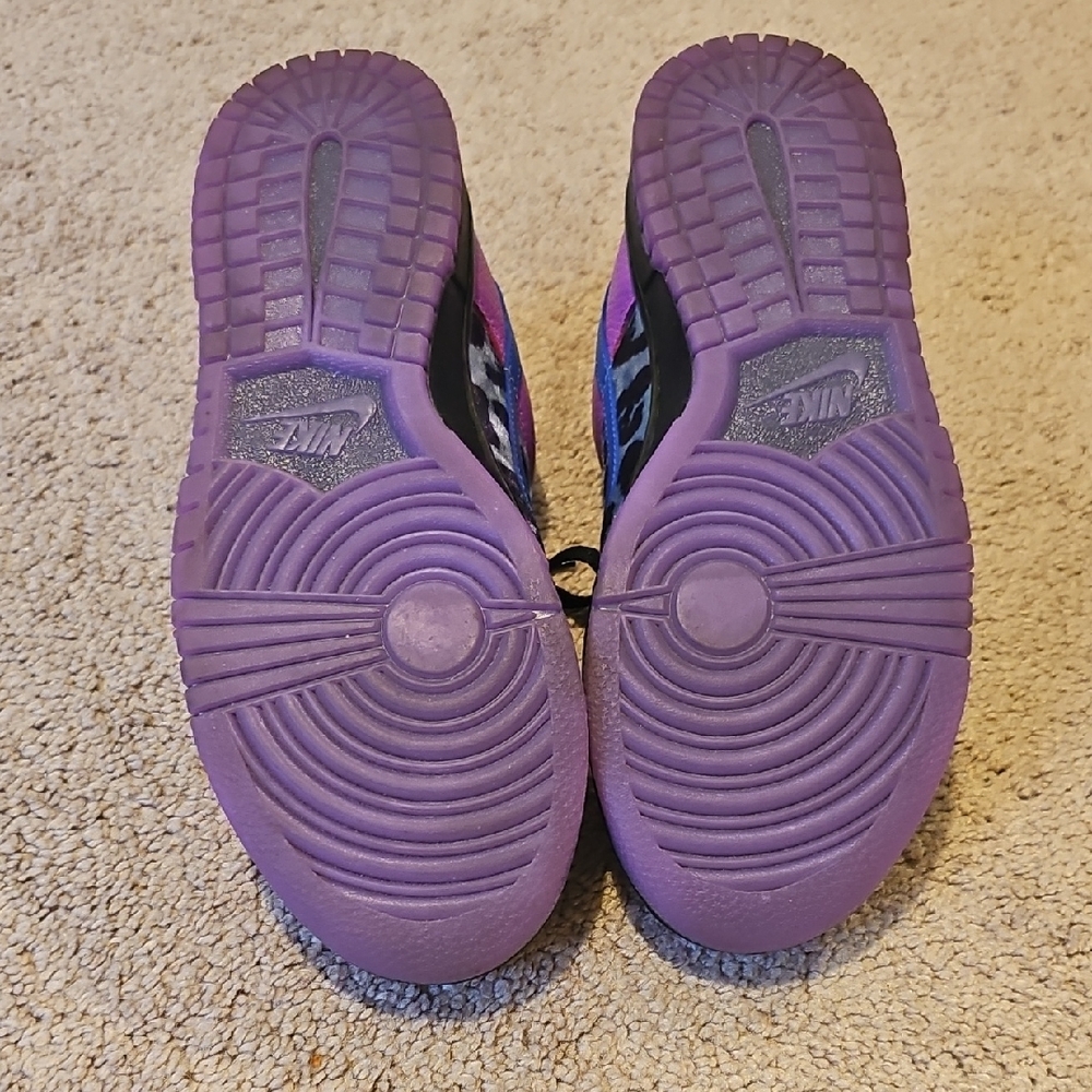 Custom purple and leopard print velvet Nike Dunk Low - Picture 5 of 7